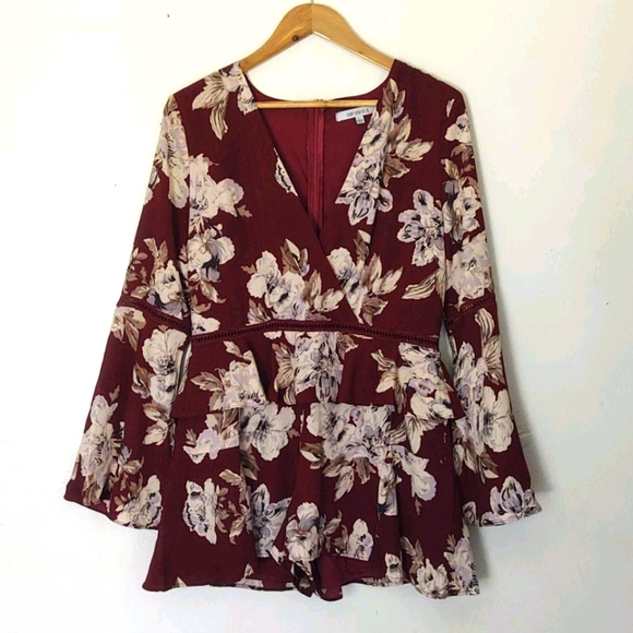 One One Six Pants - One One Six Floral Long sleeve romper sz Lg